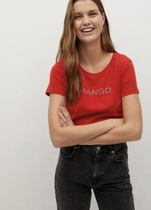 Новая красная футболка mango из натуральной ткани