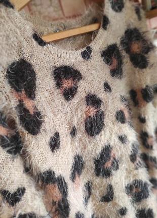 Стильний пухнастий светр-травка від f&f