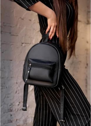 Жіночий рюкзак чорний