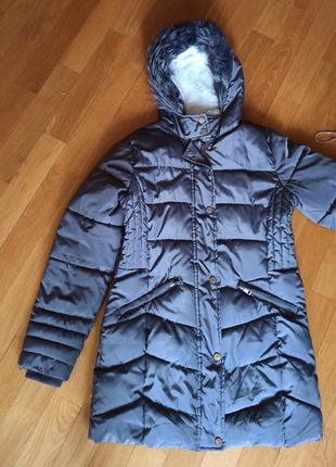 Зимова куртка з флісовою підкладкою на 13-14 років