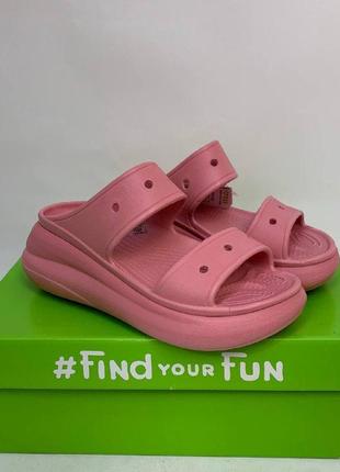 Крокс шлепанці рожеві на платформі crocs classic crush - heele...