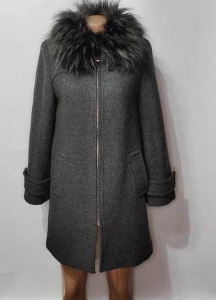 Zara демисезонное шерстяное пальто