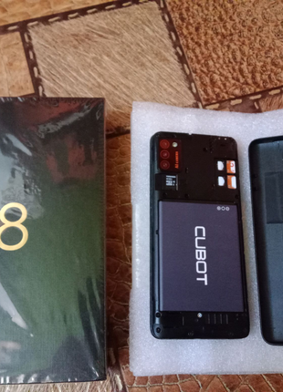 Cubot J8 mini + 3 бампера