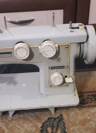 Швейна машинка (подольськ 142)