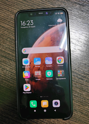 Продам телефон Xiaomi mi 8 6/64