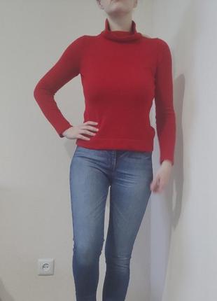 Красный свитер с горловиной шерсть кашемир шерсть