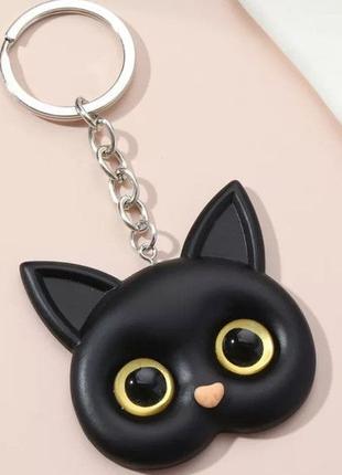 Брелок на ключи кот кошка обьемный черный пластик чудовый!коти...