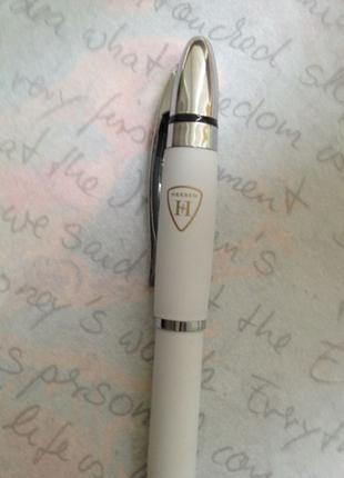 Шариковая ручка бренда роскошных яхт Heesen Yachts