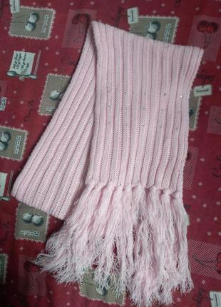 Дитячий шарф розового кольору