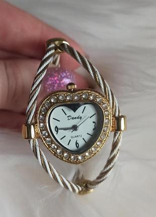 Наручний годинник - браслет c кристалами dandy