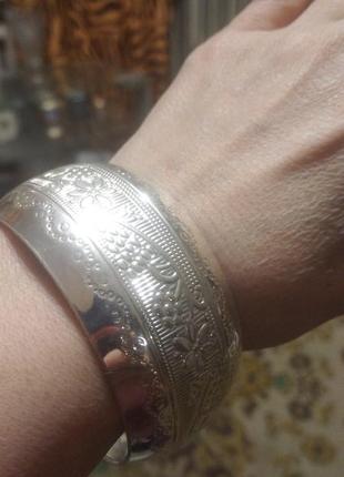 Красивый серебрянный браслет ширина 3,5см avon на узкую руку