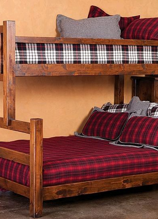 Ліжко з масиву натурального дерева смереки під любий розмір матра