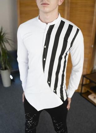 Мужская рубашка белая с черными полосами