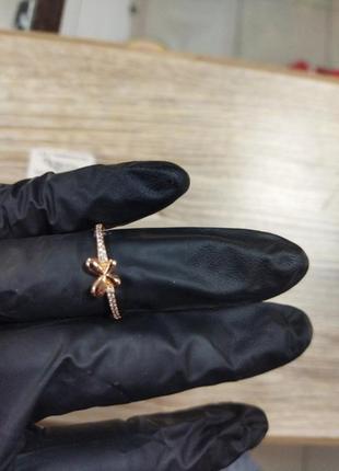 Кольцо каблучка х'юпінг медичний сплав золото