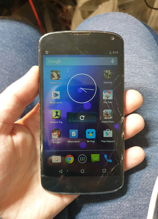 LG E960 Nexus 4 на запчасти или под ремонт телефон смартфон