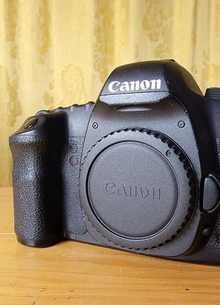 Фотопарат Canon 5D mark2