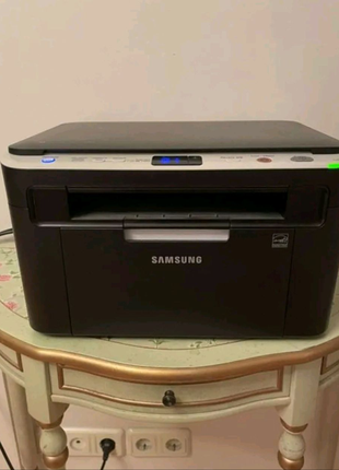 Лазерный принтер МФУ, Samsung SCX 3200, отличное состояние
