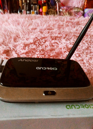 Смарт ТВ приставка CS 918T Android, версия 2/16 Гб!