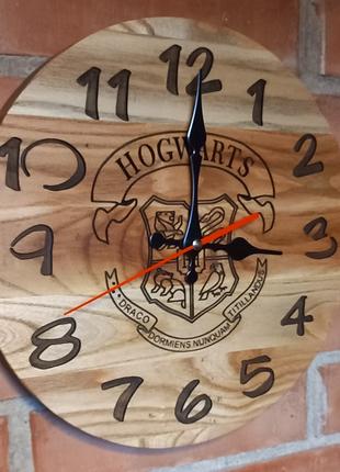 Годинник з натурального дерева "Hogwarts"