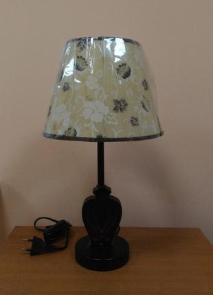 Настільна лампа світильник нічник з абажуром
