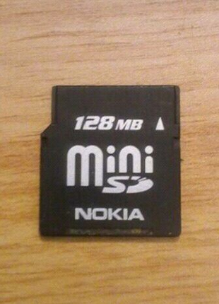 Карта памяти Nokia MiniSD 128Mb
(Made in Japan)