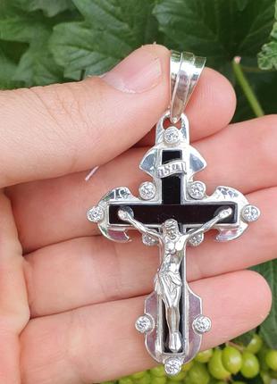 Эксклюзивный крест из серебра с ониксом