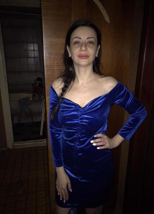Оксамитова сукня ,синя