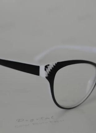 Мінусові окуляри "Onelook" 043 — 5,0