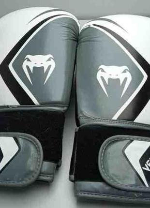 Перчатки для бокса и единоборств Б/У Venum Boxing Gloves Conte...