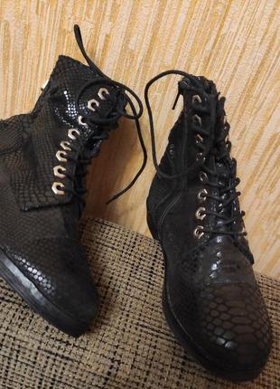 Женские кожаные осенне-весенние ботинки р35-22,5см