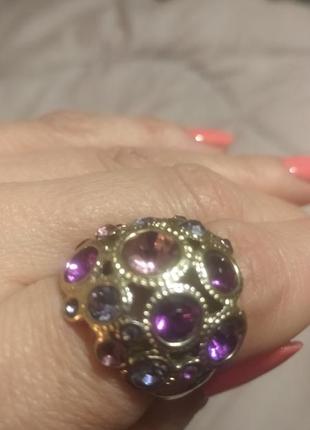 Красивое кольцо перстень c камнями 18р avon