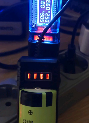 USB зарядний пристрій для 26650 li-ion акумуляторів зарядка