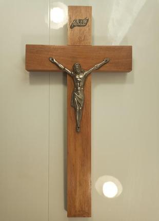 Крест с изображением искра креста