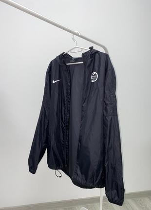 Чоловіча куртка nike (art. 645480-010). оригінал.!! нова.!!