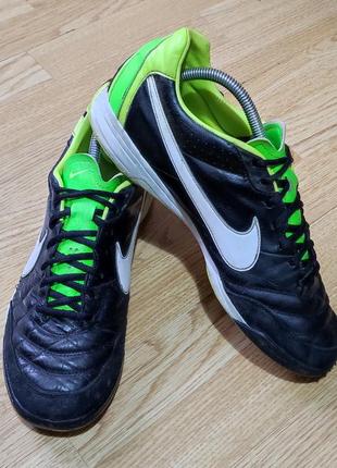 Футзалки шкіряні nike 46розміру,30см по устілці