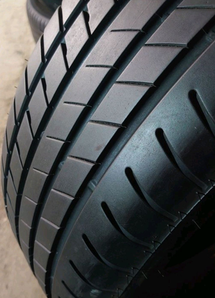 Комплект 225/60 r18 Bridgestone Alenza 001 104W