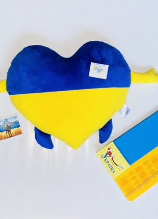 Синьо-жовта подушка серце декоративна Україна