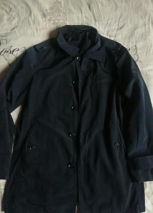Брендова фірмова куртка плащ feraud, оригінал, розмір 52.