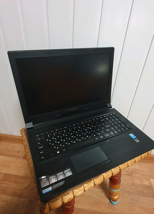 Ноутбук Lenovo B50-30 під відновлення.