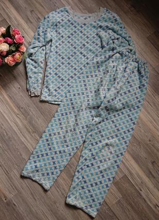 Женская теплая махровая пижама размер 48/50