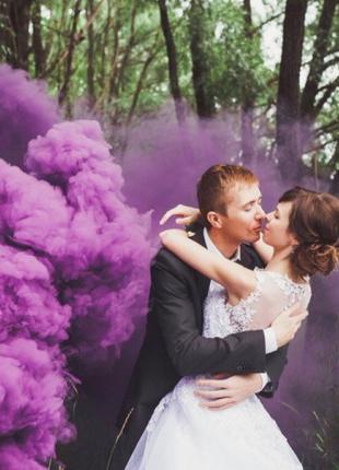 Ручний фіолетовий кольоровий дим середньої насиченості (дим12)...