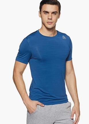 Футболка reebok men's solid regular fit t-shirt