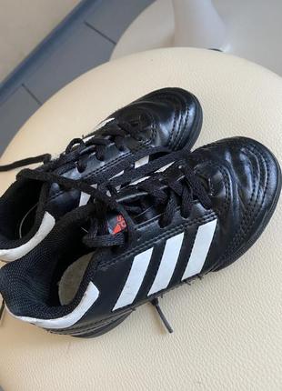 Kроссовки кожаные adidas для футбола, футзалки разм.28 (16,5cm)