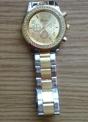 Женские стальные наручные часы женева Geneva серебро-золото