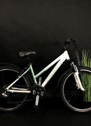 Велосипед вживаний жіночий 26" Trek біло- зелений