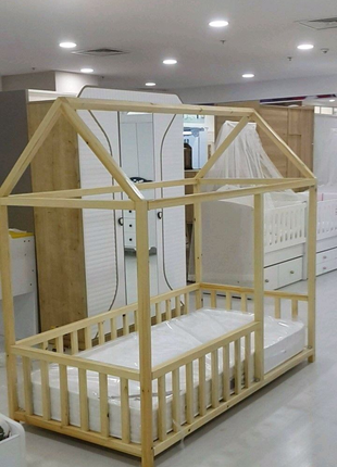 Кровать у дитячу кімнату під замовлення під любий розмір
