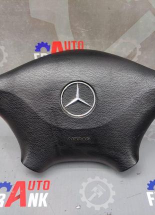 Подушка безопасности водителя AirBag A9068601202 для Mercedes-...