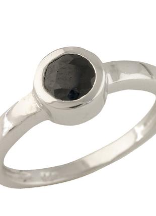 Серебряное кольцо с натуральным сапфиром, вес изделия 2,05 гр ...