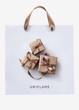 Подарочный пакет oriflame