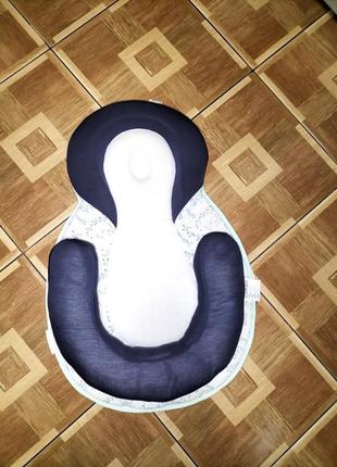 Подушка для новорожденных позиционер babymoov